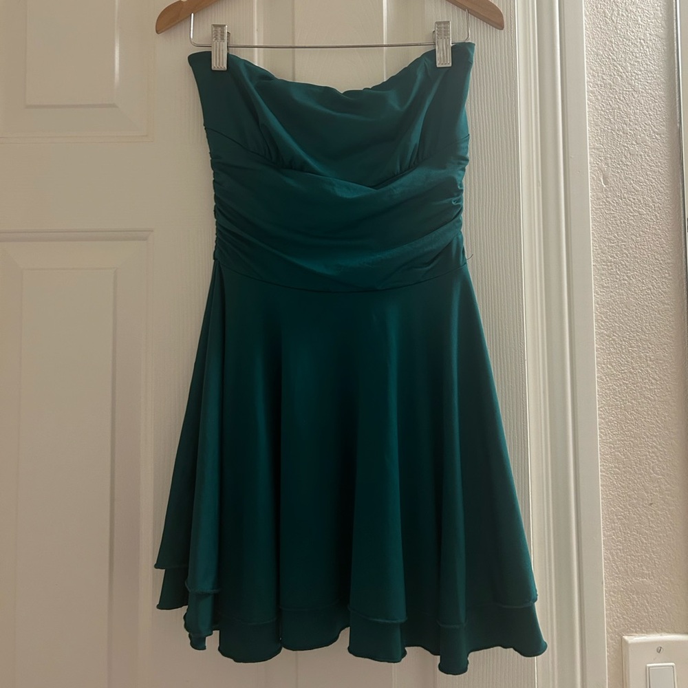 Emerald Green Strapless Dress